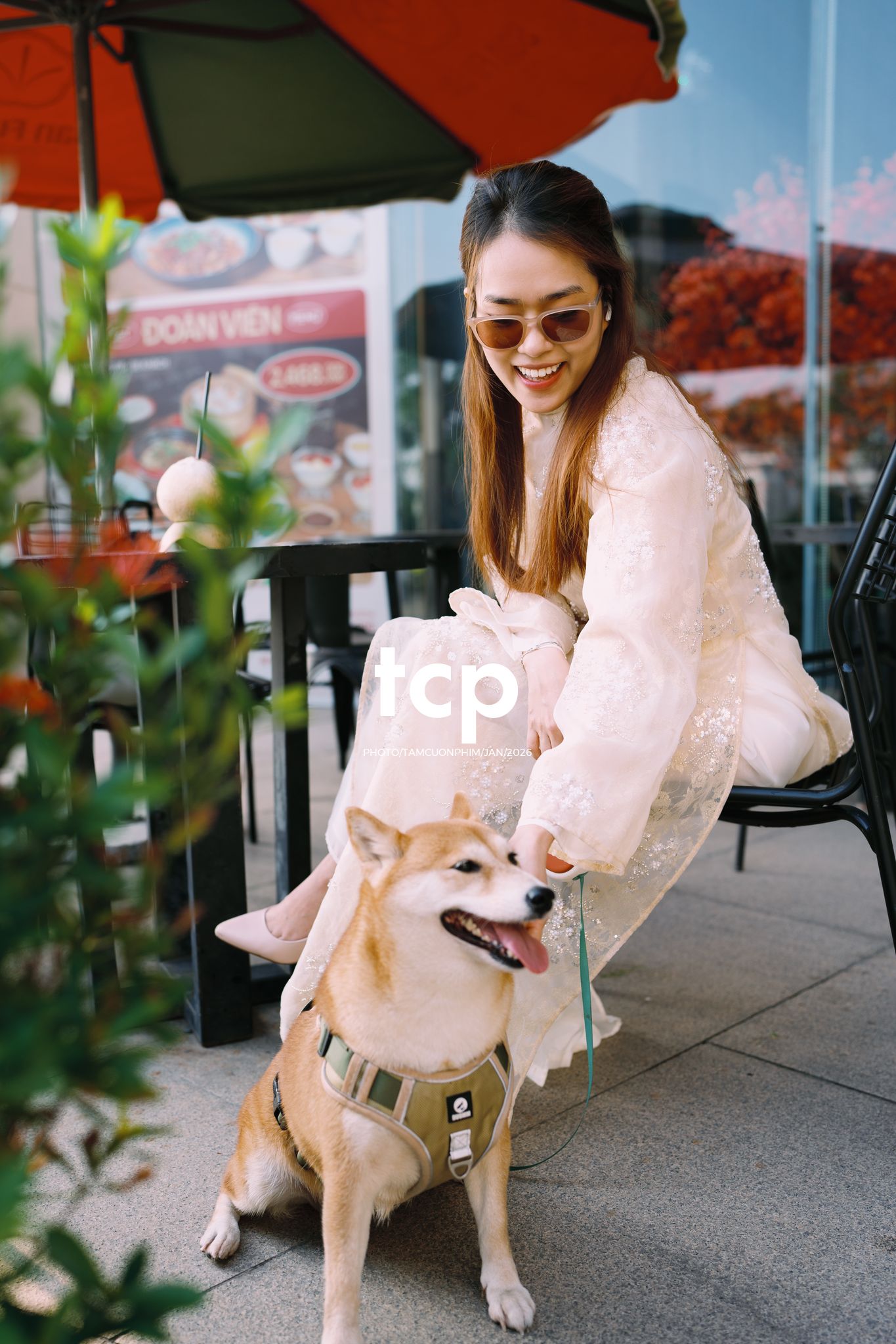 Tám Cuộn Phim - Nét duyên dáng trong buổi chiều dạo phố cùng người bạn nhỏ