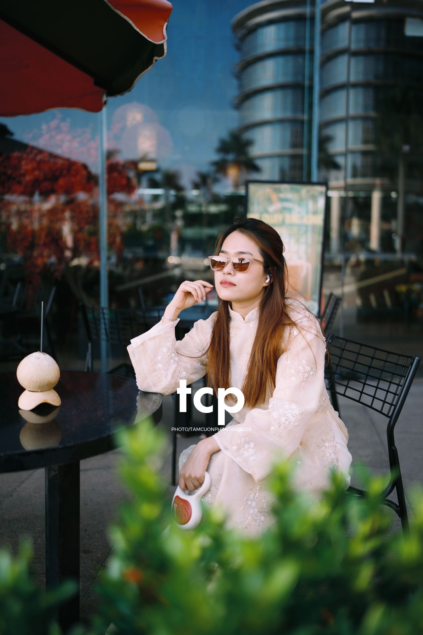 Tám Cuộn Phim - Nét duyên dáng trong buổi chiều dạo phố cùng người bạn nhỏ