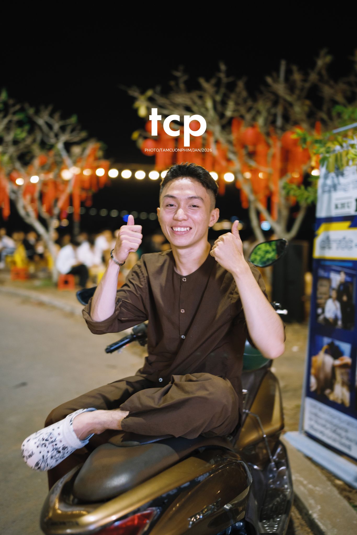 Tám Cuộn Phim - Nhịp sống ven sông đêm Cao Lãnh