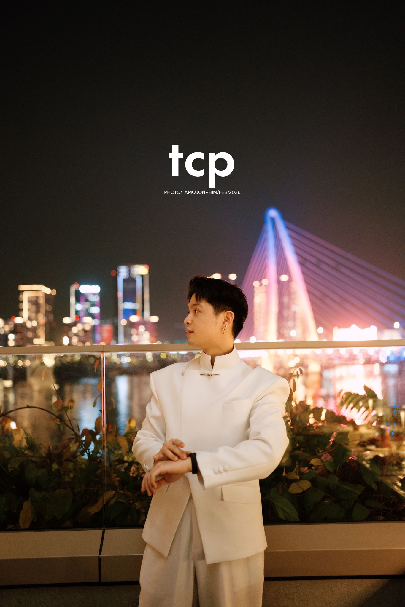 Tám Cuộn Phim - Chiếc micro được chuyền tay và lời chúc cuối năm