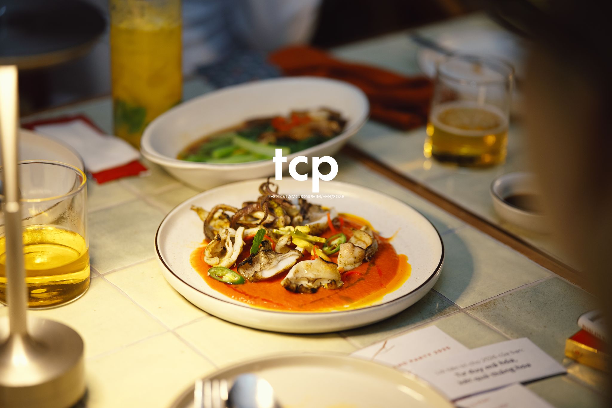 Tám Cuộn Phim - Chiếc micro được chuyền tay và lời chúc cuối năm