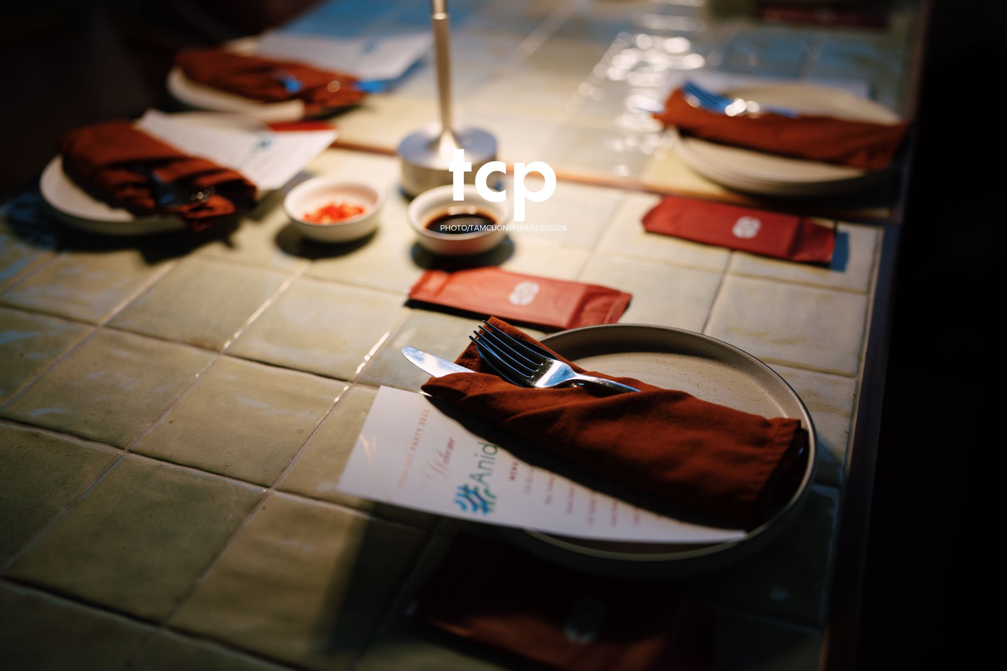 Tám Cuộn Phim - Chiếc micro được chuyền tay và lời chúc cuối năm