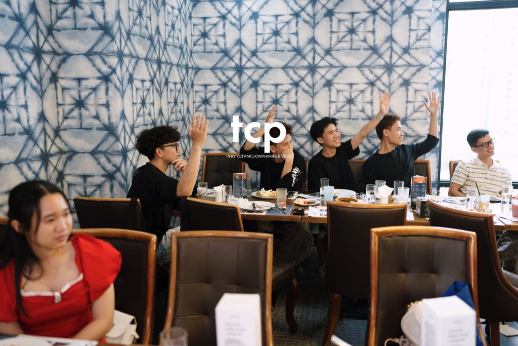 Tám Cuộn Phim - Giật ngay giải nhất trước khi cạn ly