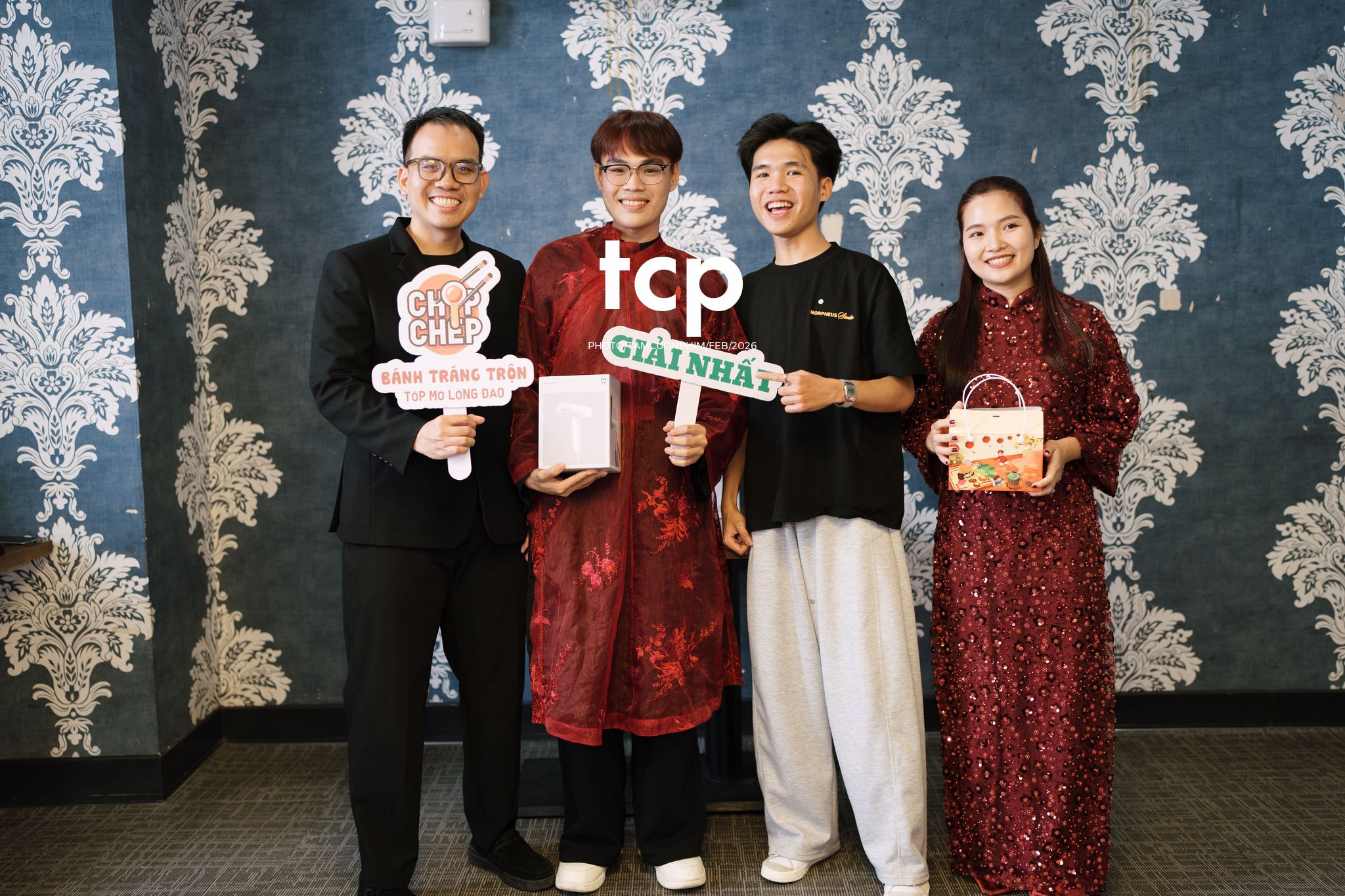 Tám Cuộn Phim - Giật ngay giải nhất trước khi cạn ly