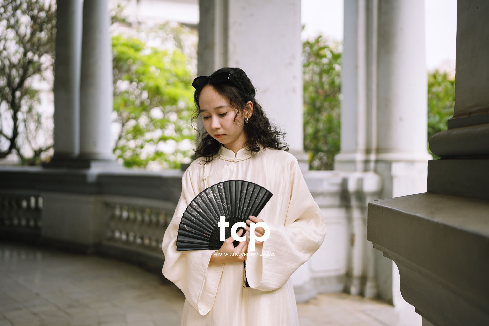 Tám Cuộn Phim - KIẾN TRÚC CỦA HOÀI NIỆM VÀ ĐƯƠNG ĐẠI