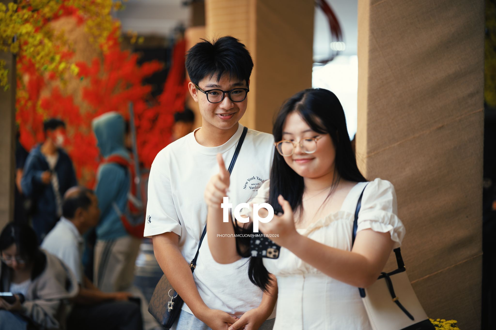 Tám Cuộn Phim - Gói trọn những dư vị ngọt ngào của ngày đầu năm