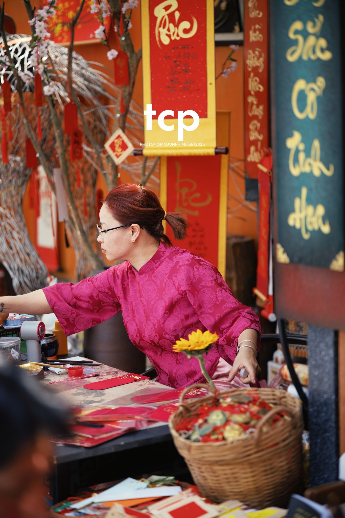 Tám Cuộn Phim - Gói trọn những dư vị ngọt ngào của ngày đầu năm