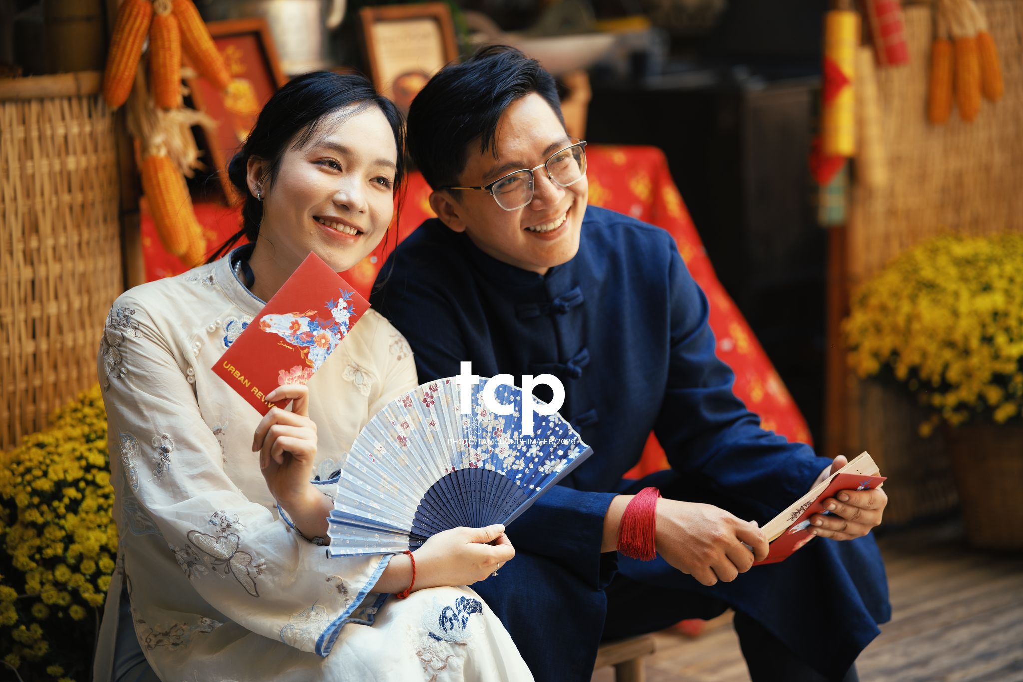 Tám Cuộn Phim - Gói trọn những dư vị ngọt ngào của ngày đầu năm