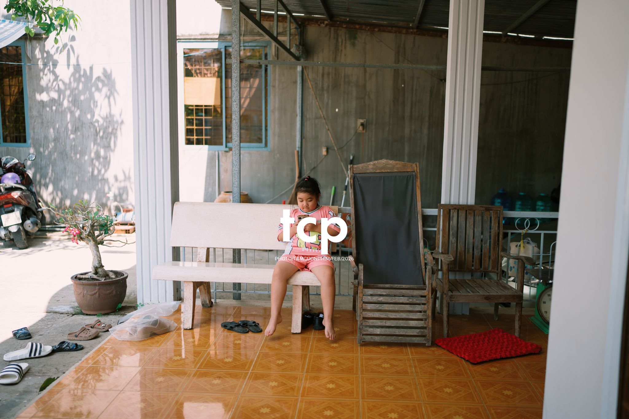 Tám Cuộn Phim - Khi "boss" cũng biết tạo dáng đón xuân về!