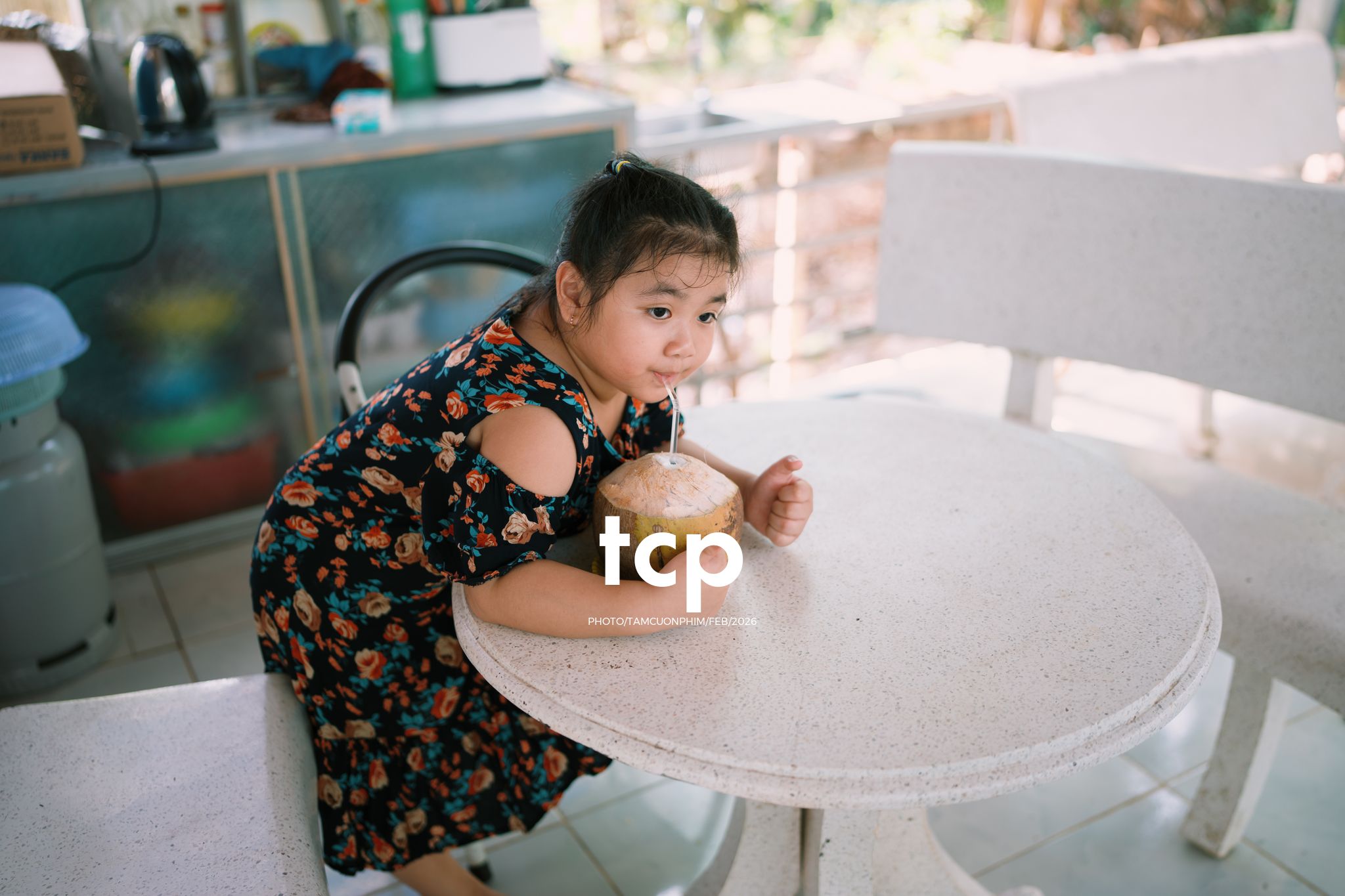 Tám Cuộn Phim - Khi "boss" cũng biết tạo dáng đón xuân về!