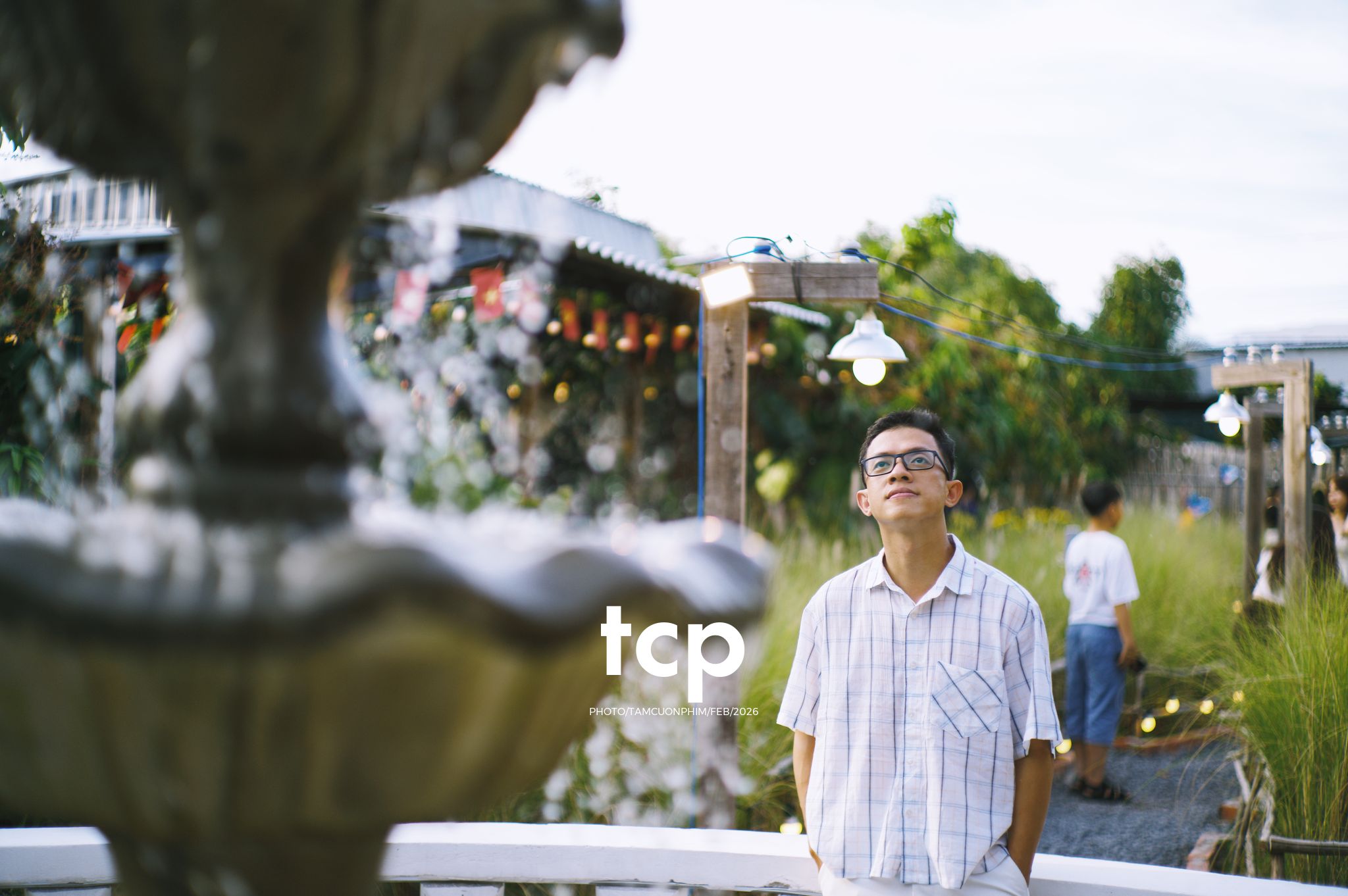 Tám Cuộn Phim - Nắng chiều và những khoảng lặng