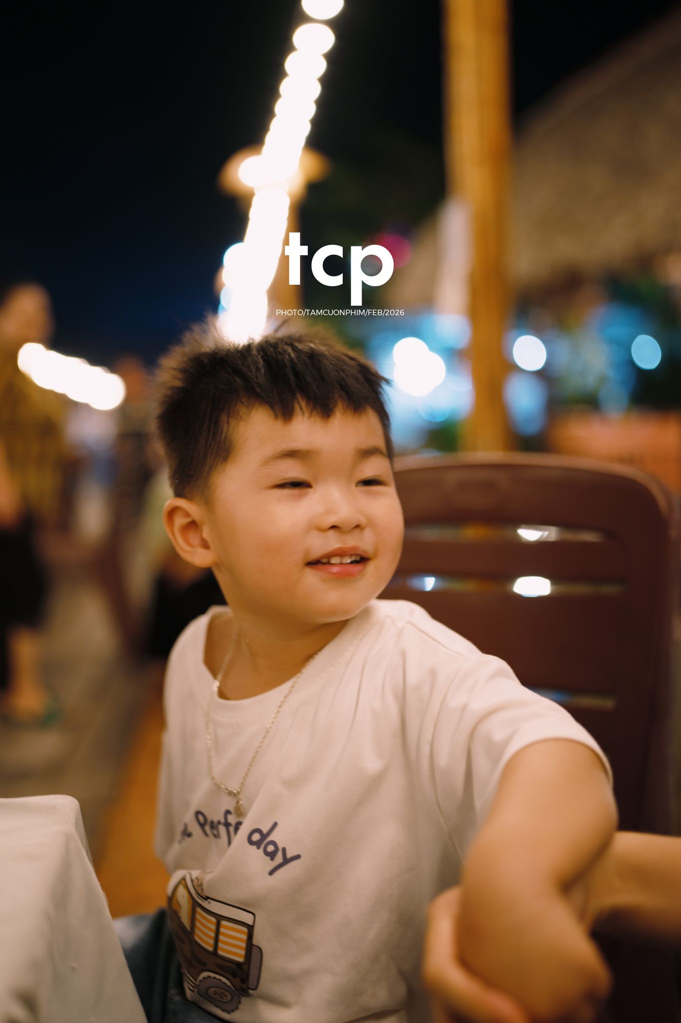 Tám Cuộn Phim - Khoảnh khắc sum vầy đầy yêu thương