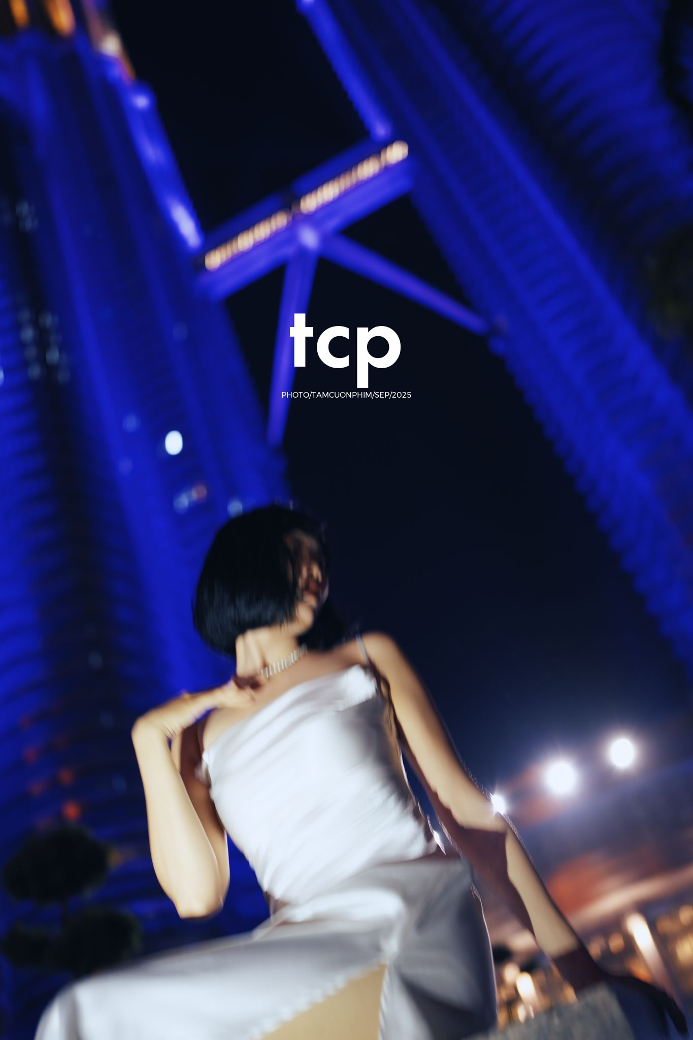 Tám Cuộn Phim - Nhịp thở đô thị về đêm