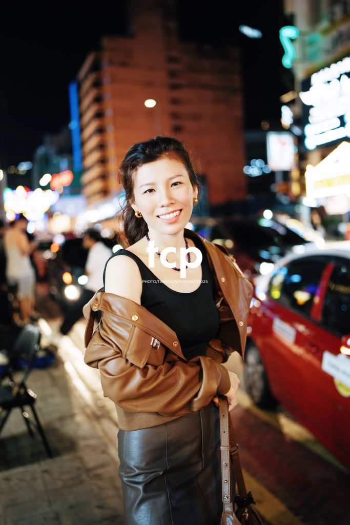 Tám Cuộn Phim - Nhịp thở đô thị về đêm