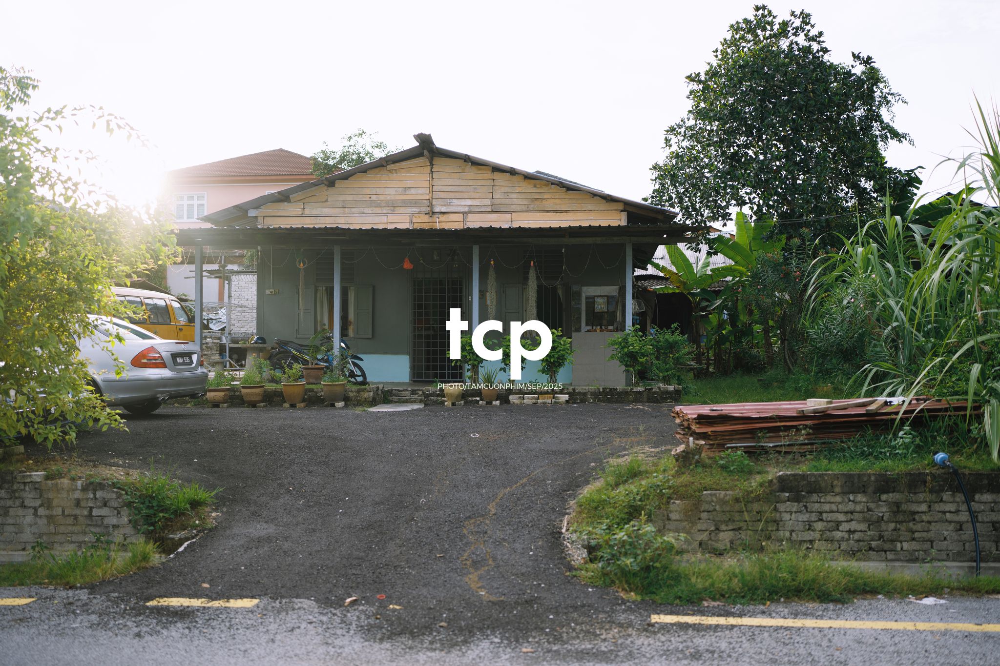 Tám Cuộn Phim - Chill hết nấc với chuyến đi dạo đầy nắng vàng
