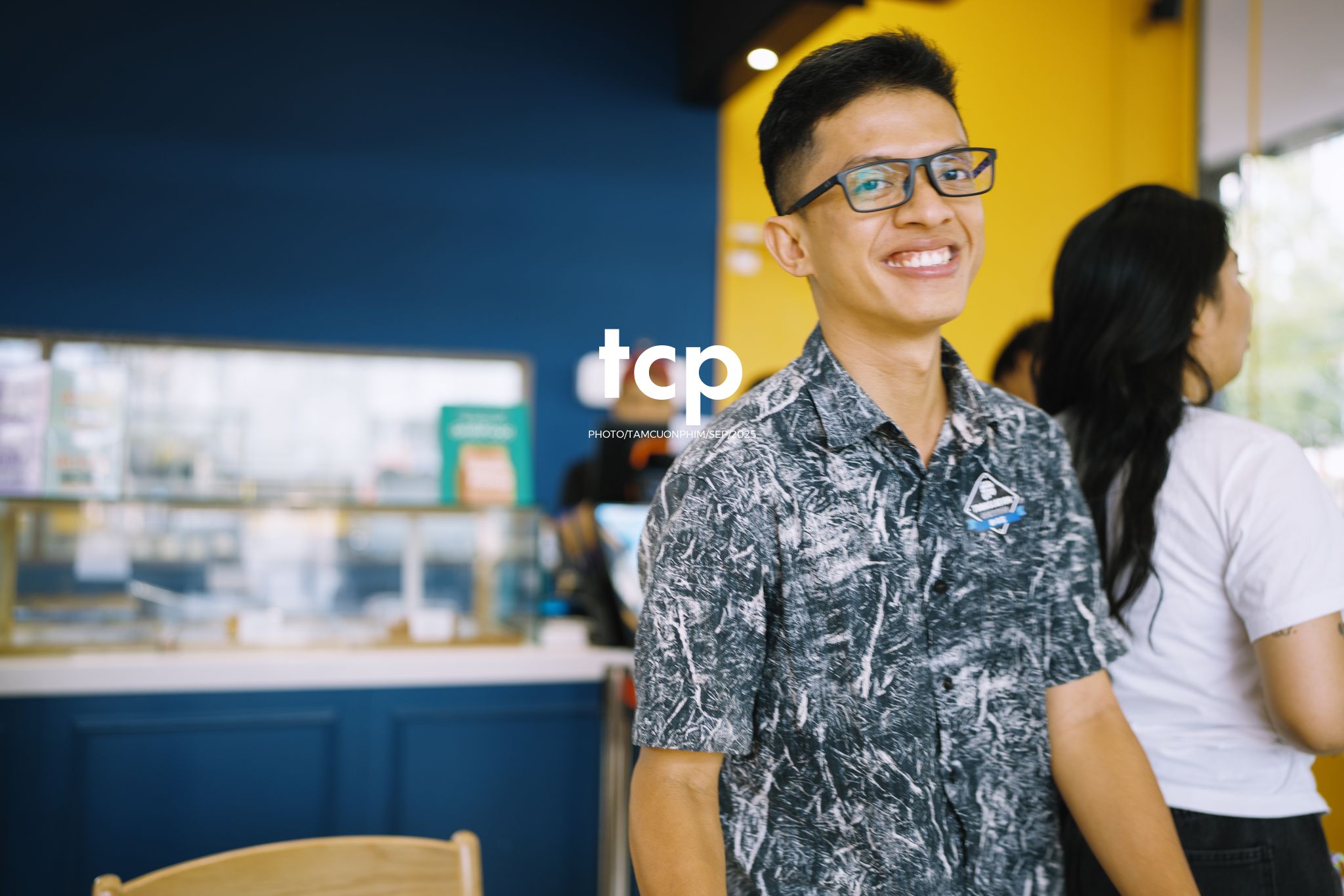 Tám Cuộn Phim - Chuyện những "chú chim di cư" ở trạm dừng chân Malaysia