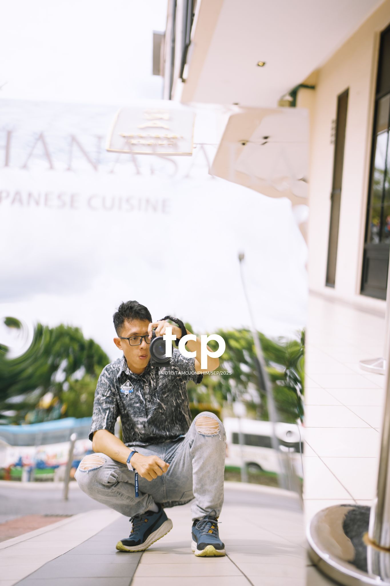 Tám Cuộn Phim - Chuyện những "chú chim di cư" ở trạm dừng chân Malaysia