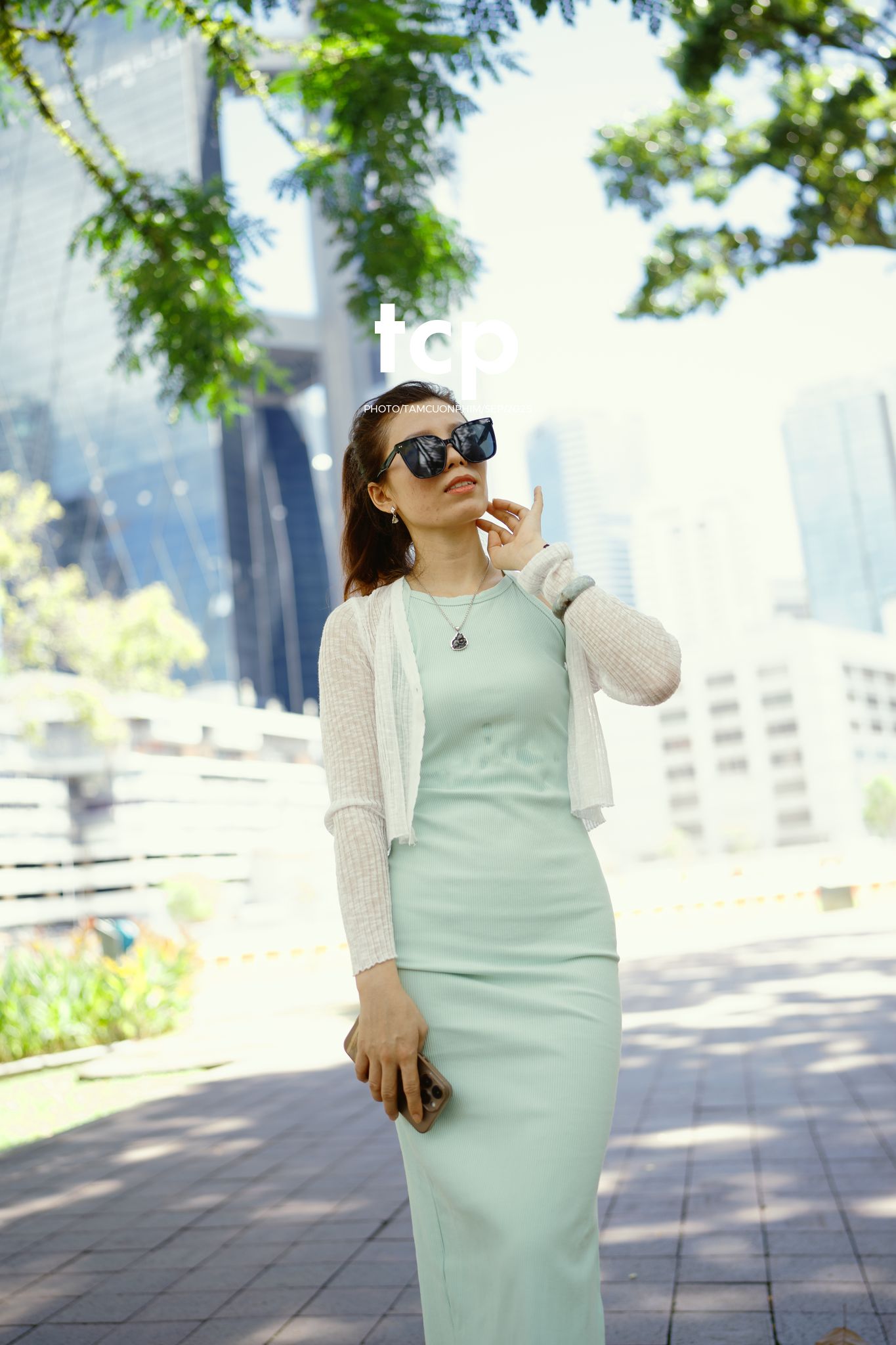 Tám Cuộn Phim - NHỊP ĐẬP ĐÔ THỊ DƯỚI TẦNG XANH