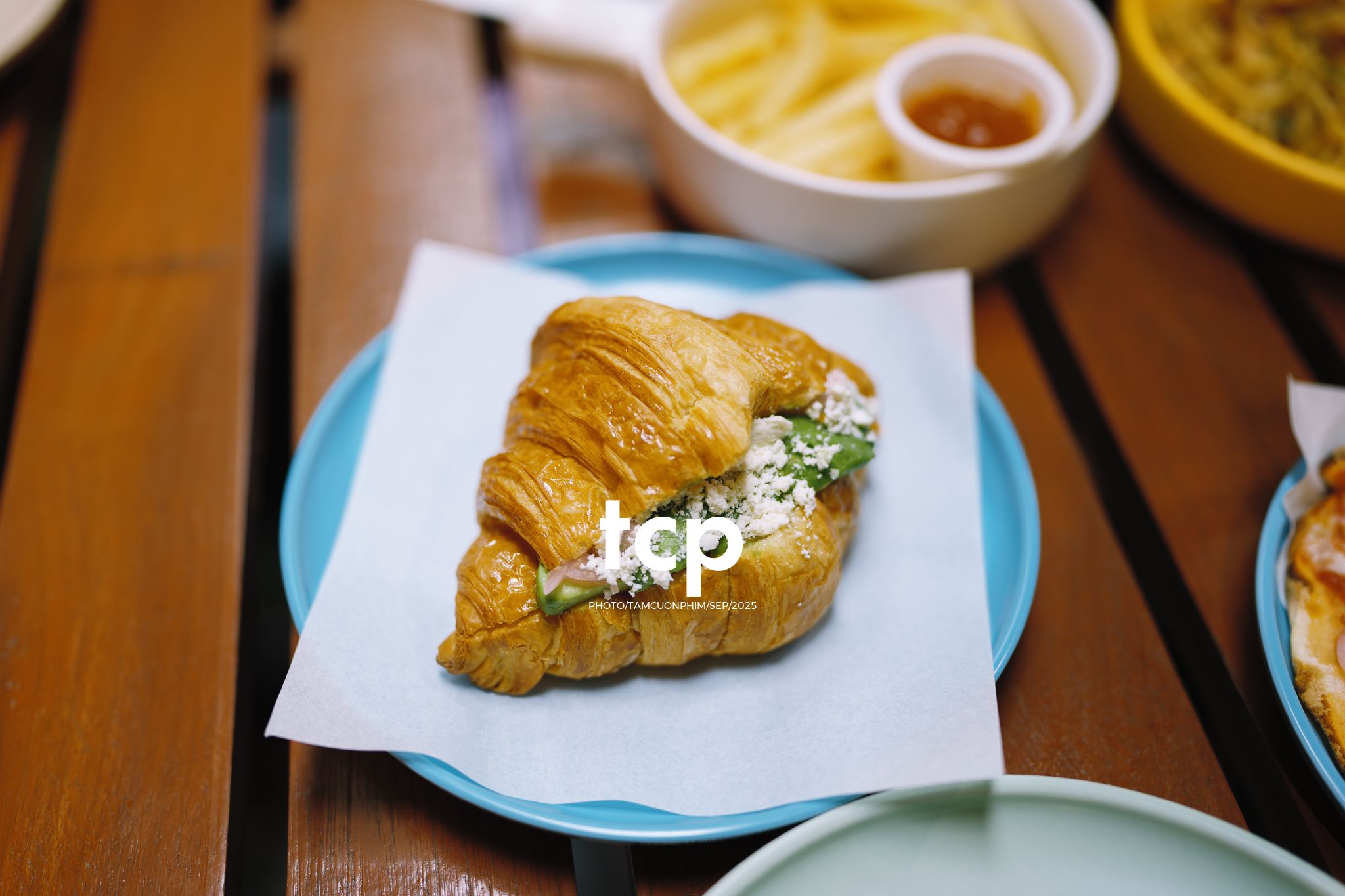 Tám Cuộn Phim - Những kết nối ngọt ngào bên bàn ăn