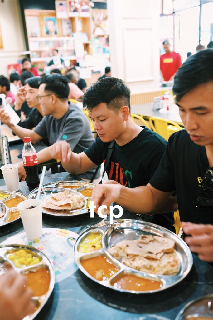 Tám Cuộn Phim - Những kết nối ngọt ngào bên bàn ăn