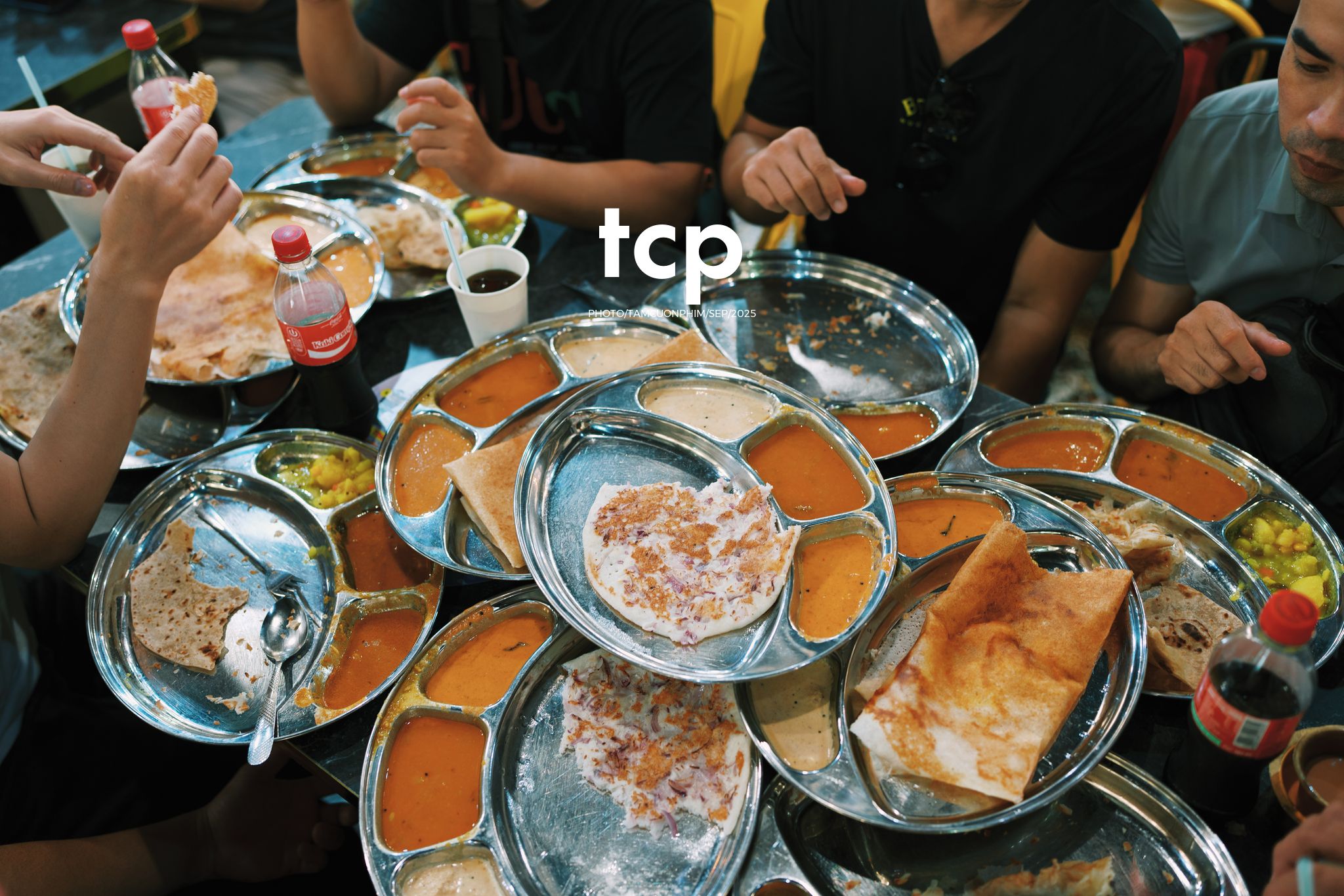 Tám Cuộn Phim - Những kết nối ngọt ngào bên bàn ăn
