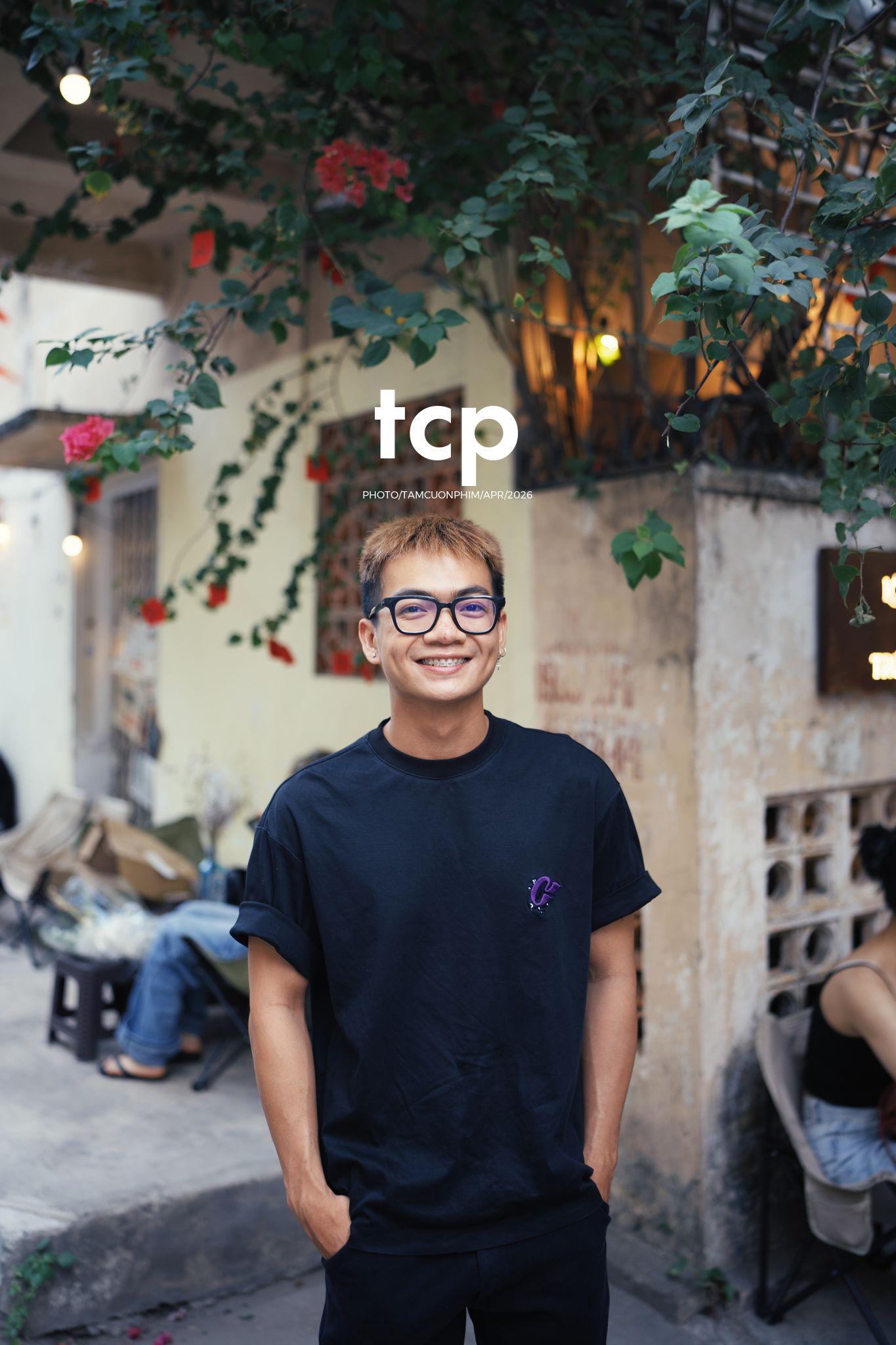 Tám Cuộn Phim - Có bao giờ bạn thấy lòng bình yên chỉ nhờ một ly cà phê chiều không?