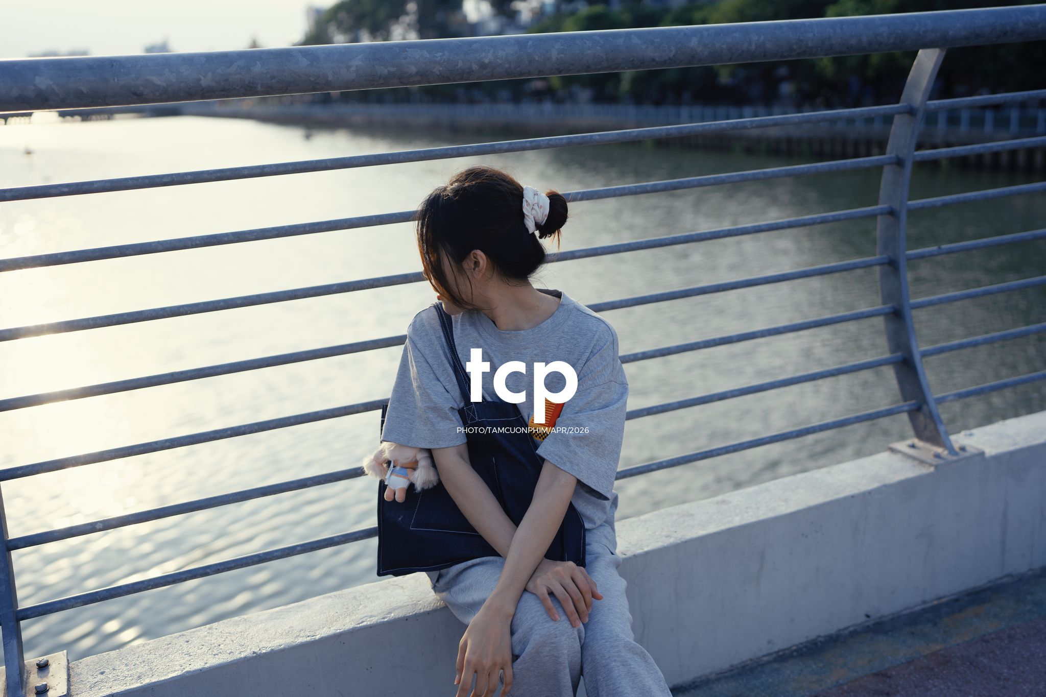 Tám Cuộn Phim - Một ngày dạo phố đầy những mảnh ghép chữa lành