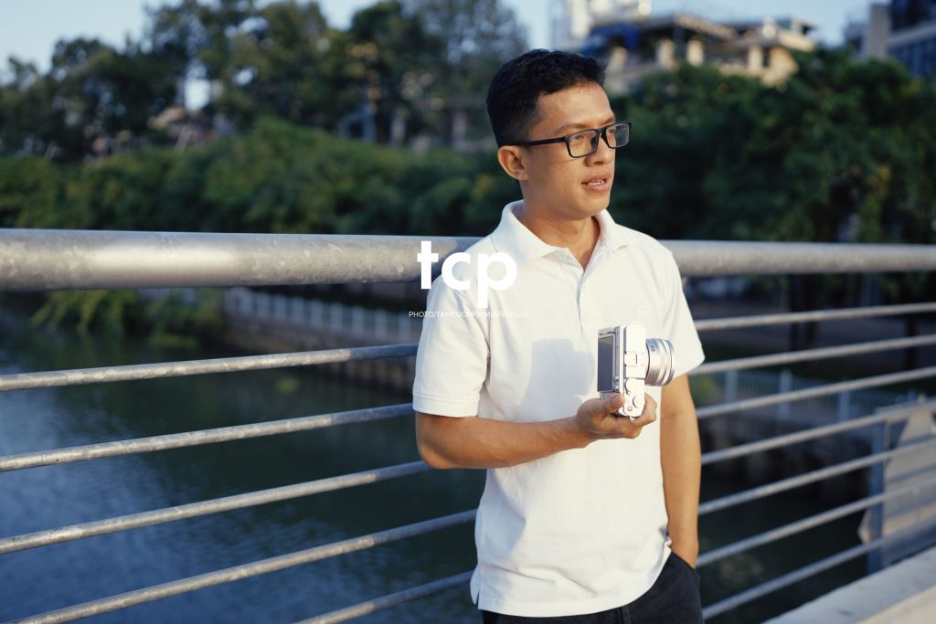 Tám Cuộn Phim - Một ngày dạo phố đầy những mảnh ghép chữa lành