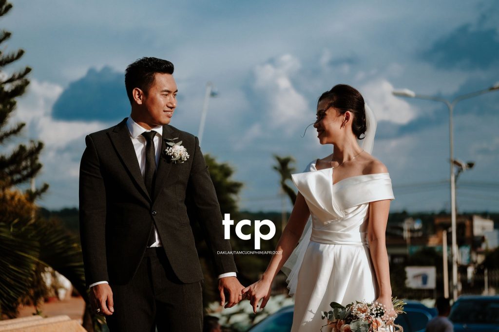 Tám Cuộn Phim - Nồi lẩu