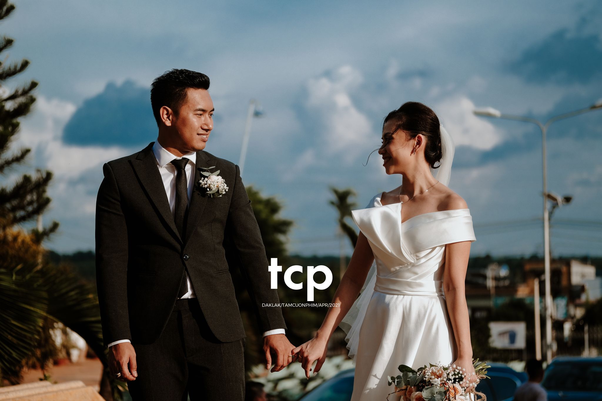 Tám Cuộn Phim - Nồi lẩu
