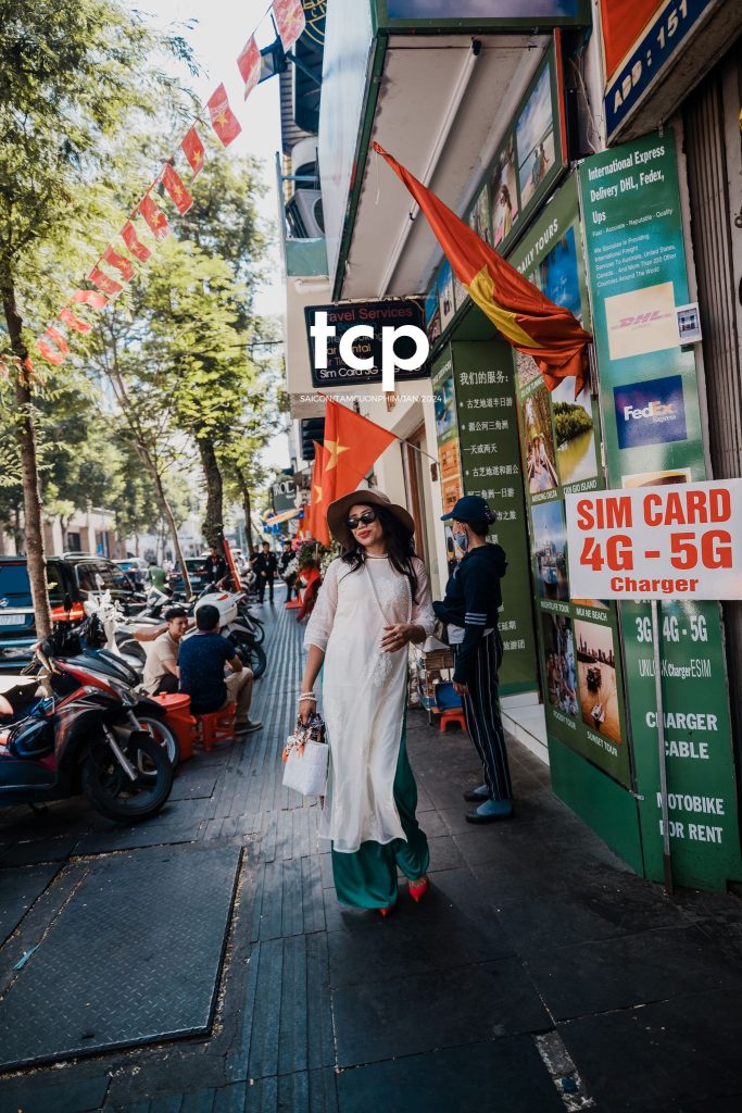Tám Cuộn Phim - Nụ cười thả lỏng