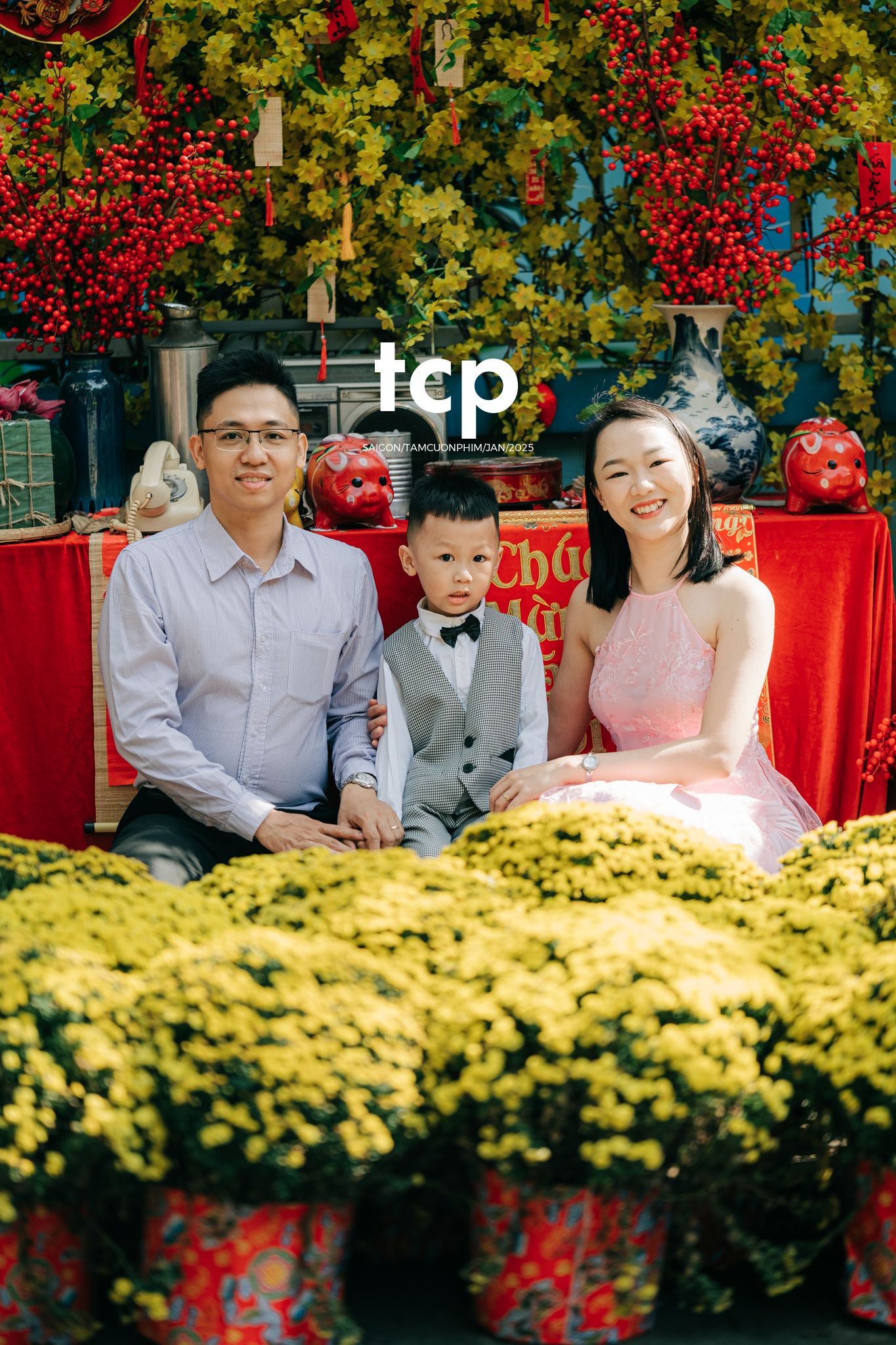 Tám Cuộn Phim - Đầu bạn luôn nghiêng sang bên phải