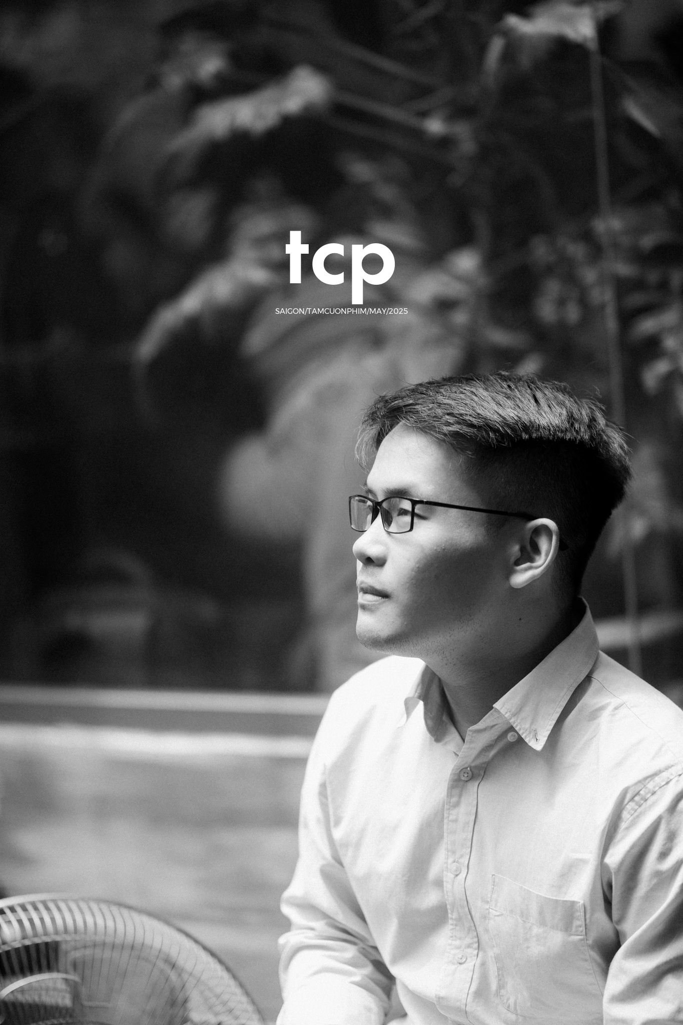 Tám Cuộn Phim - Bể cá