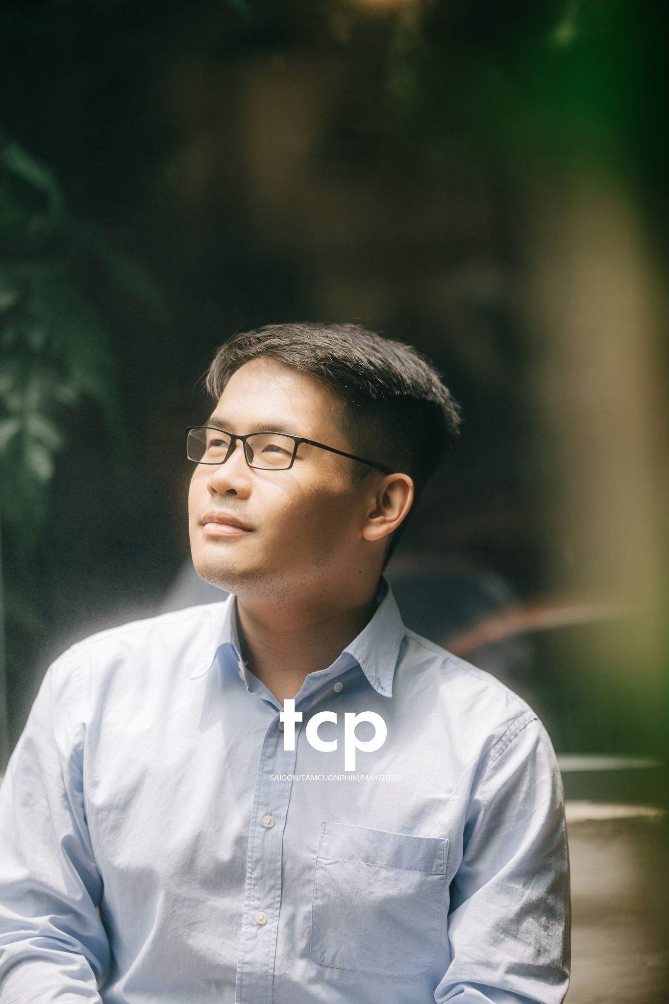 Tám Cuộn Phim - Bể cá