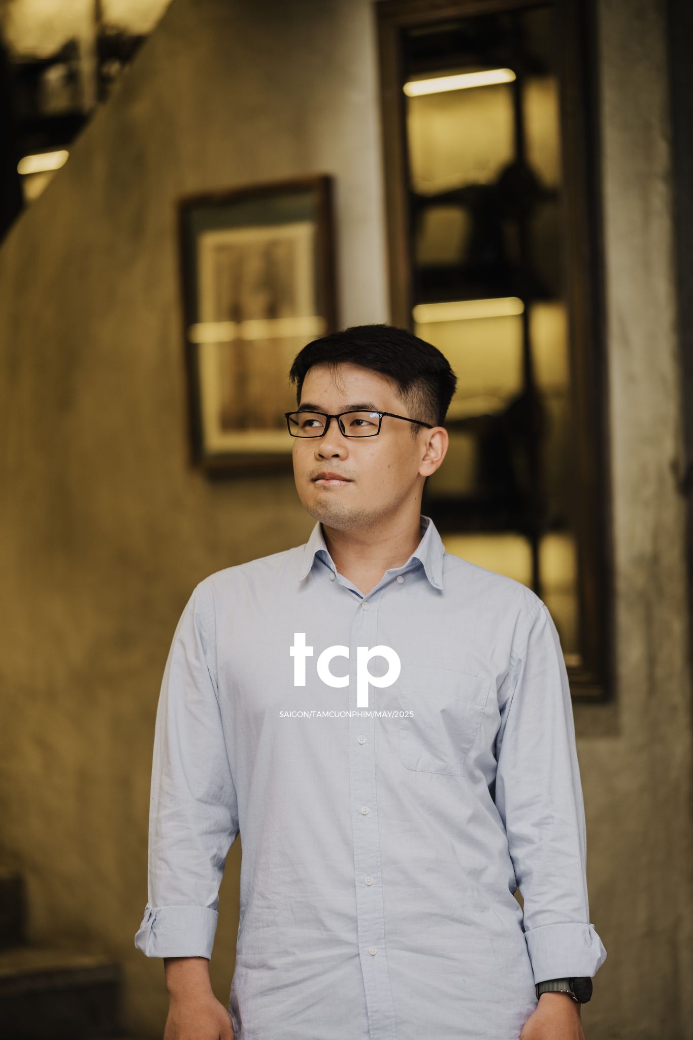 Tám Cuộn Phim - Bể cá