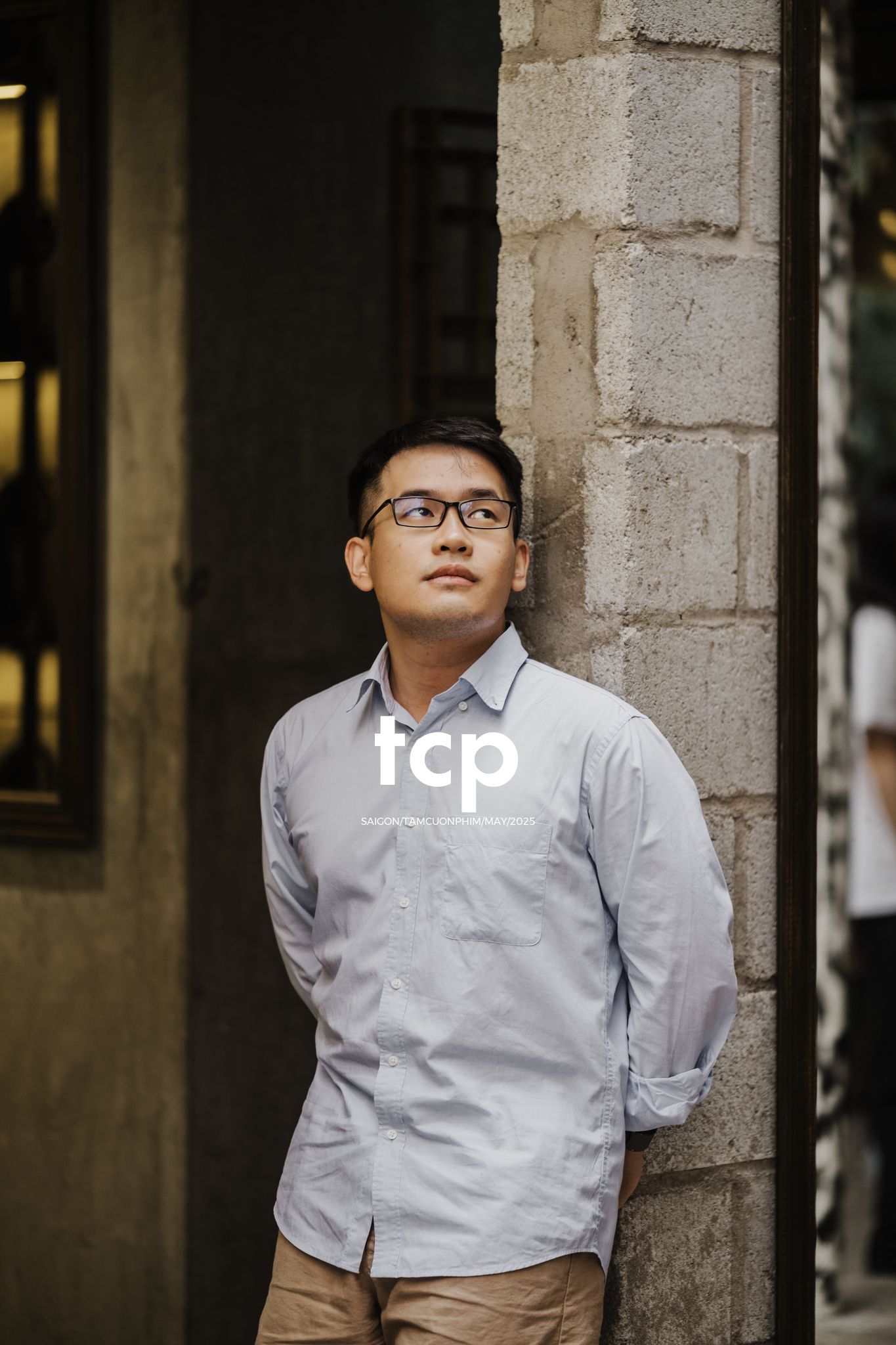 Tám Cuộn Phim - Bể cá