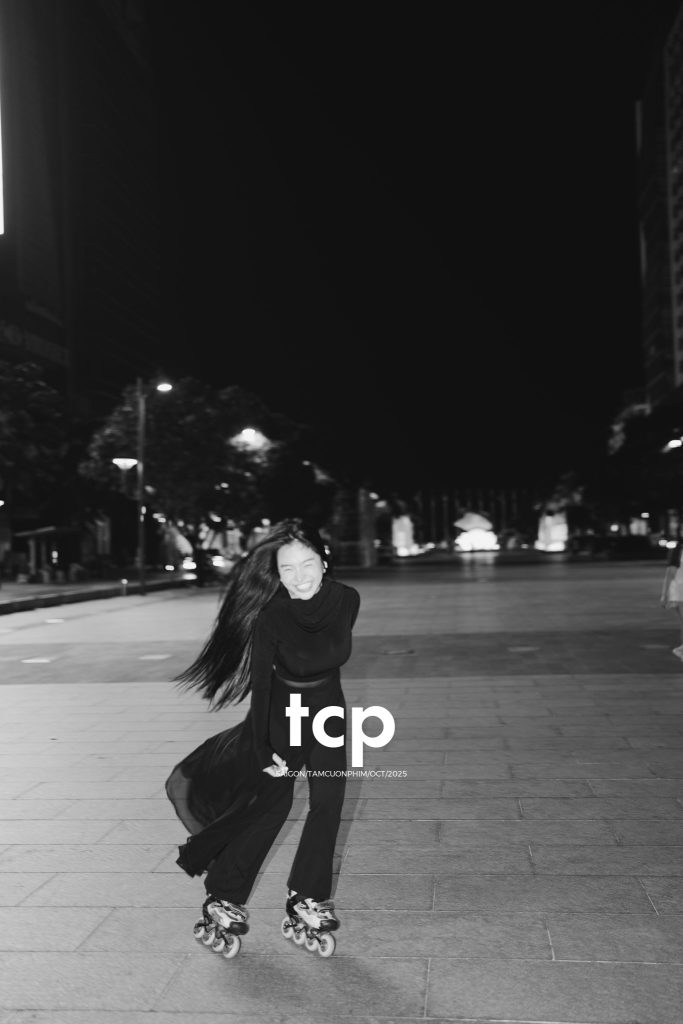 Tám Cuộn Phim - Quên hãm phanh