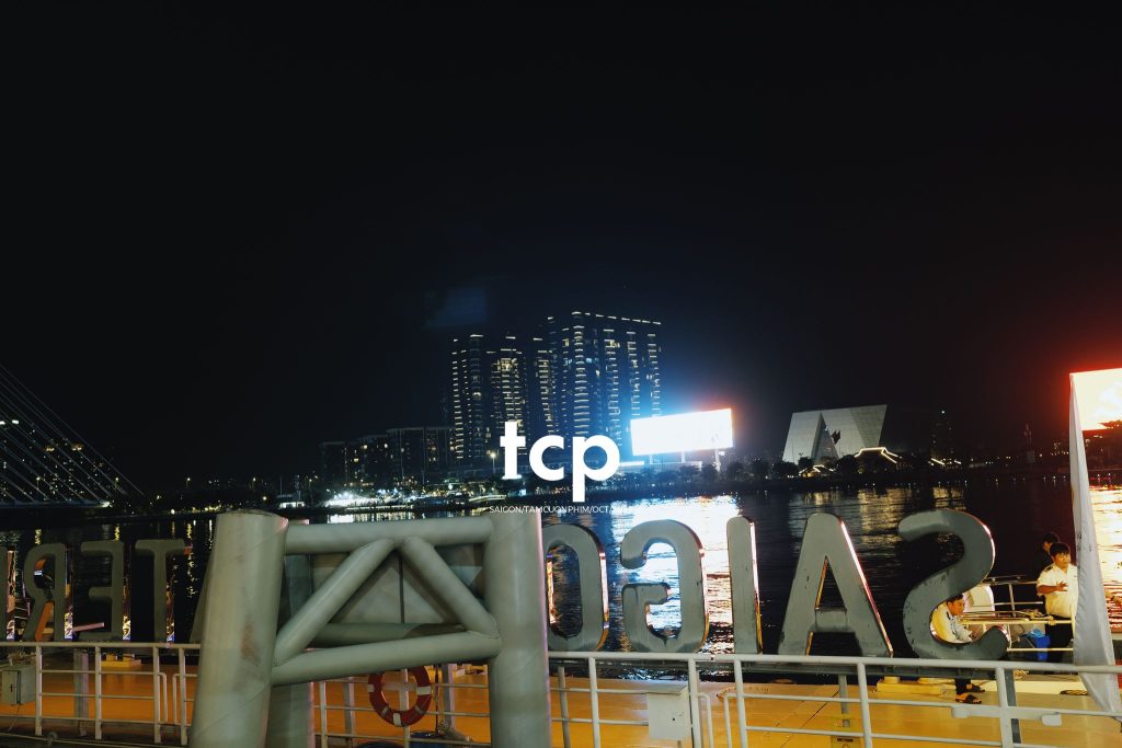 Tám Cuộn Phim - Quên hãm phanh