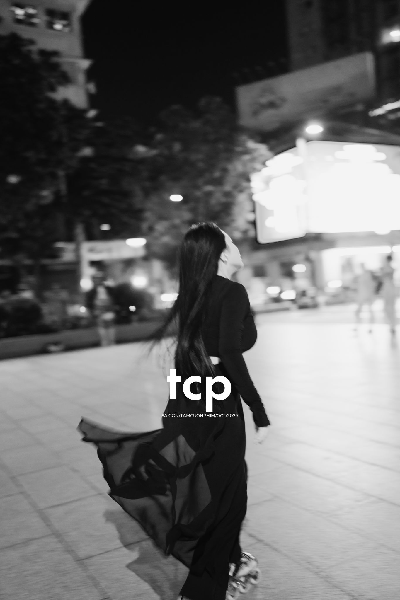 Tám Cuộn Phim - Quên hãm phanh